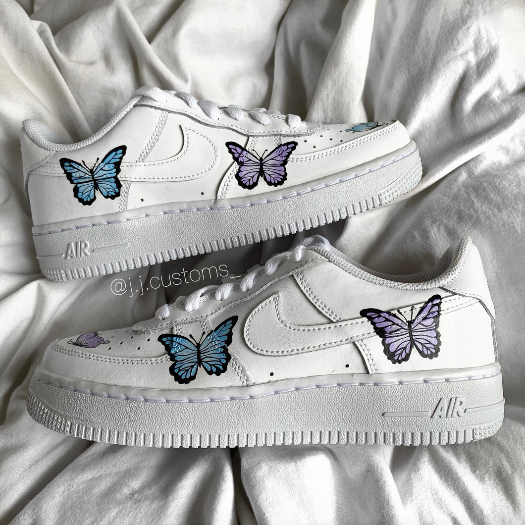 Delicate Purple and Blue Butterflies AF1