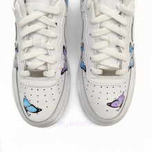 Load image into Gallery viewer, Delicate Purple and Blue Butterflies AF1
